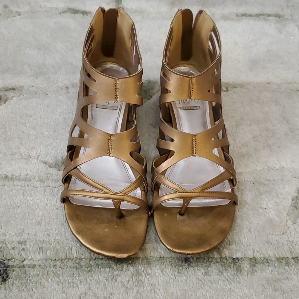 Impo Gold sandles